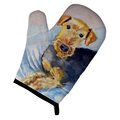 Carolines Treasures Cozy Airedale Terrier Oven Mitt 7335OVMT